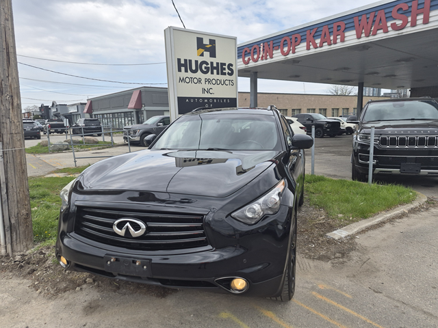 Infiniti QX70  SPORT UTILITY 4-DR